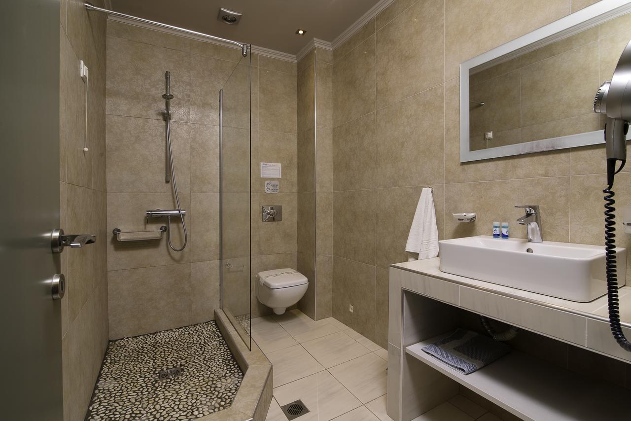Ocean Beach Hotel Szkála Potamiász Kültér fotó