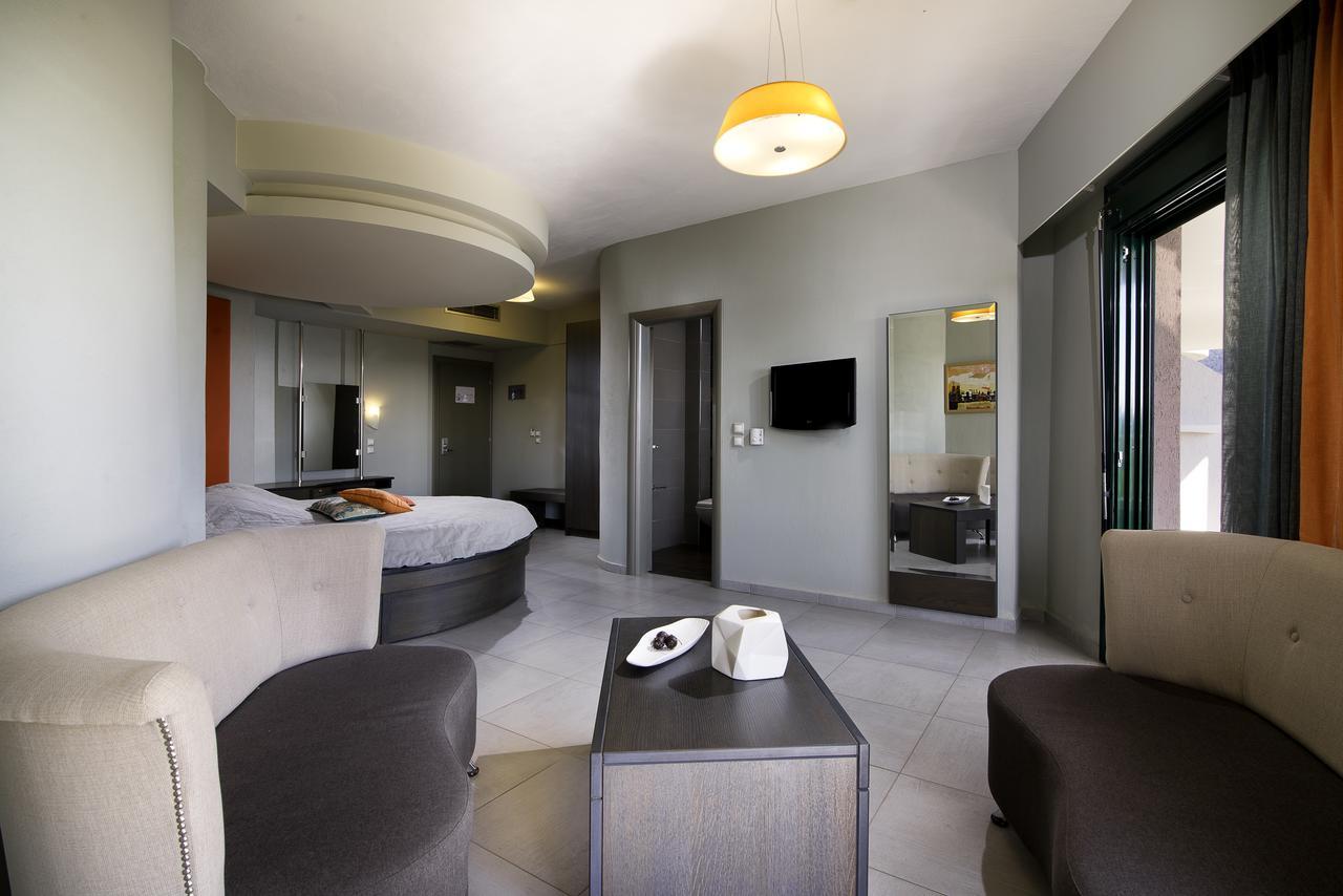 Ocean Beach Hotel Szkála Potamiász Kültér fotó